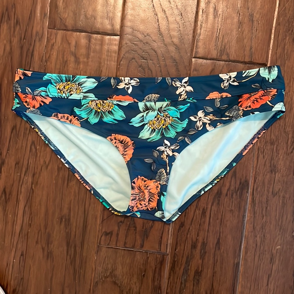 Prana blue with flower bikini bottoms size extra-large